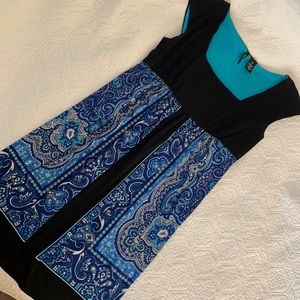 Stretchy empire waist scarf-print dress